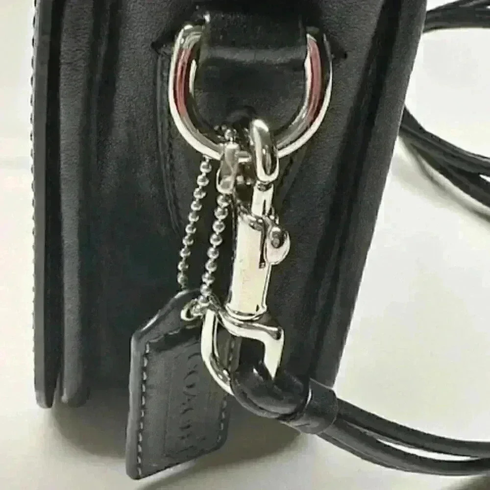 Coach Penelope 23403 Black Leather Turnlock Flap Crossbody Shoulder Bag Purse - Picture 4 of 13